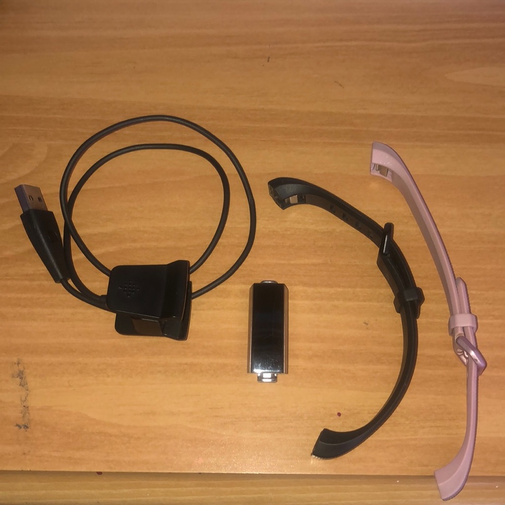 Fitbit Alta HR